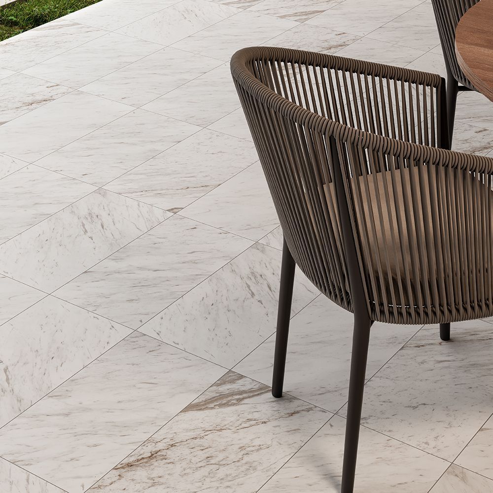 Field Tile 12" x 24" 12" x 24" Volakas Straight Shot