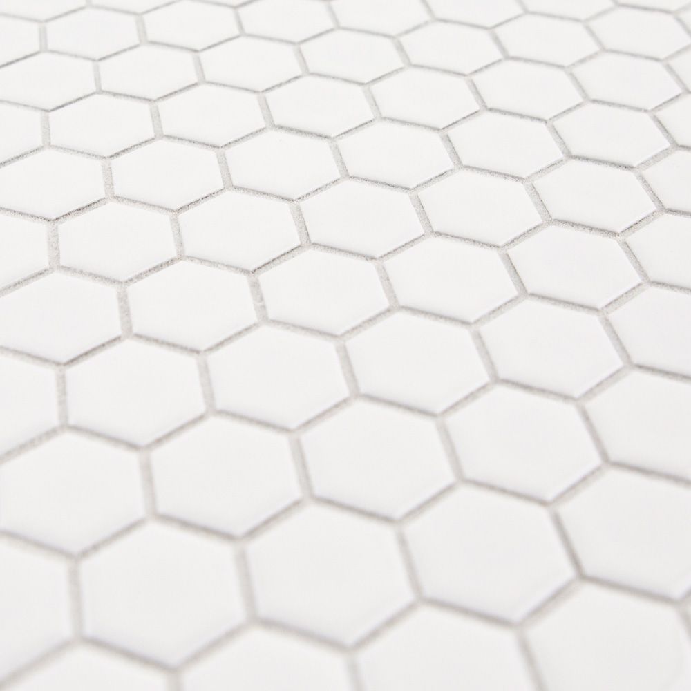 7/8" Hexagon Mosaic 10.125" x 11.625" White Straight Shot