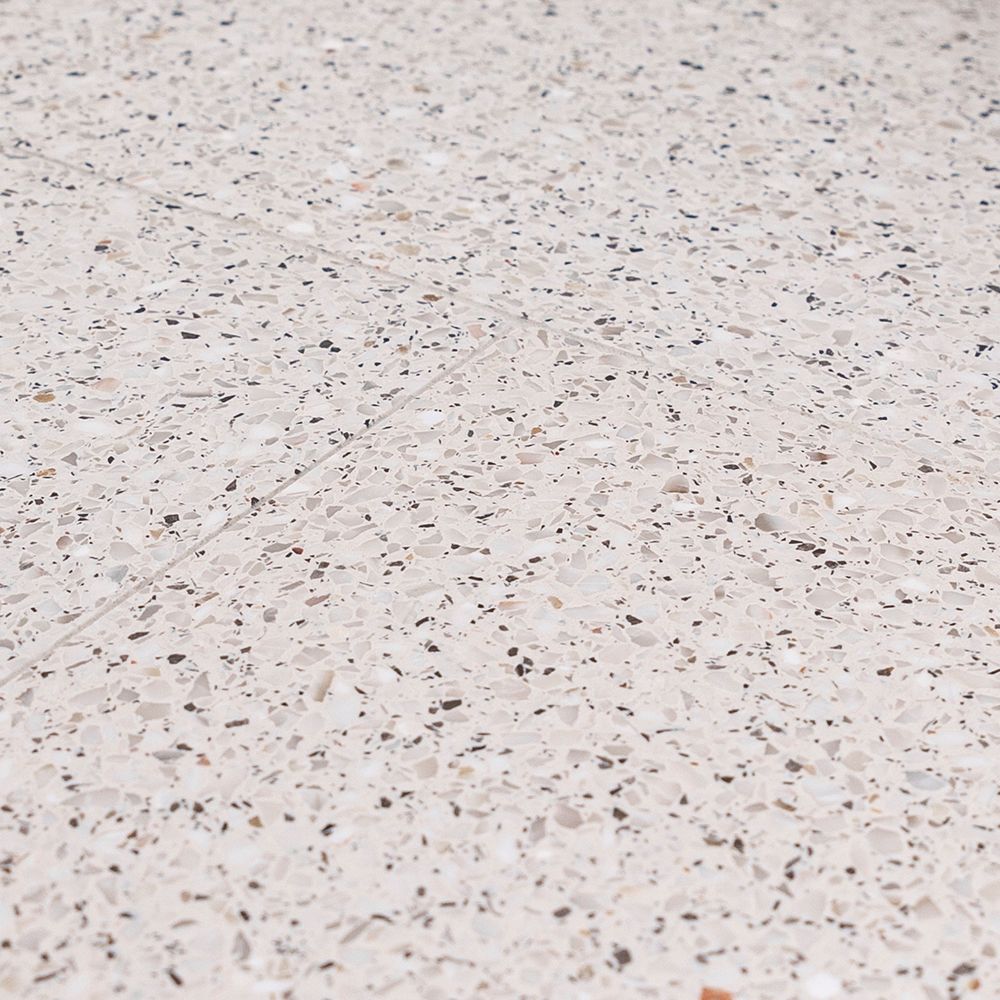 Field 8" x 16" 8" x 15.375" Spirits Straight Shot