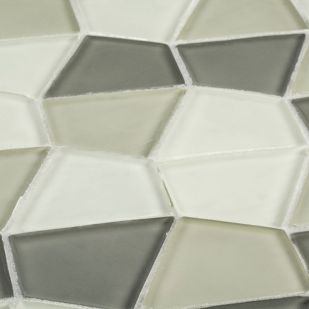 Strand Mosaic 10.5" x 11.75" Aloe Straight Shot