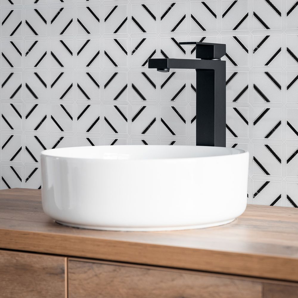 Avant Mosaic 12.875" x 12.875" Nero Marquina Straight Shot