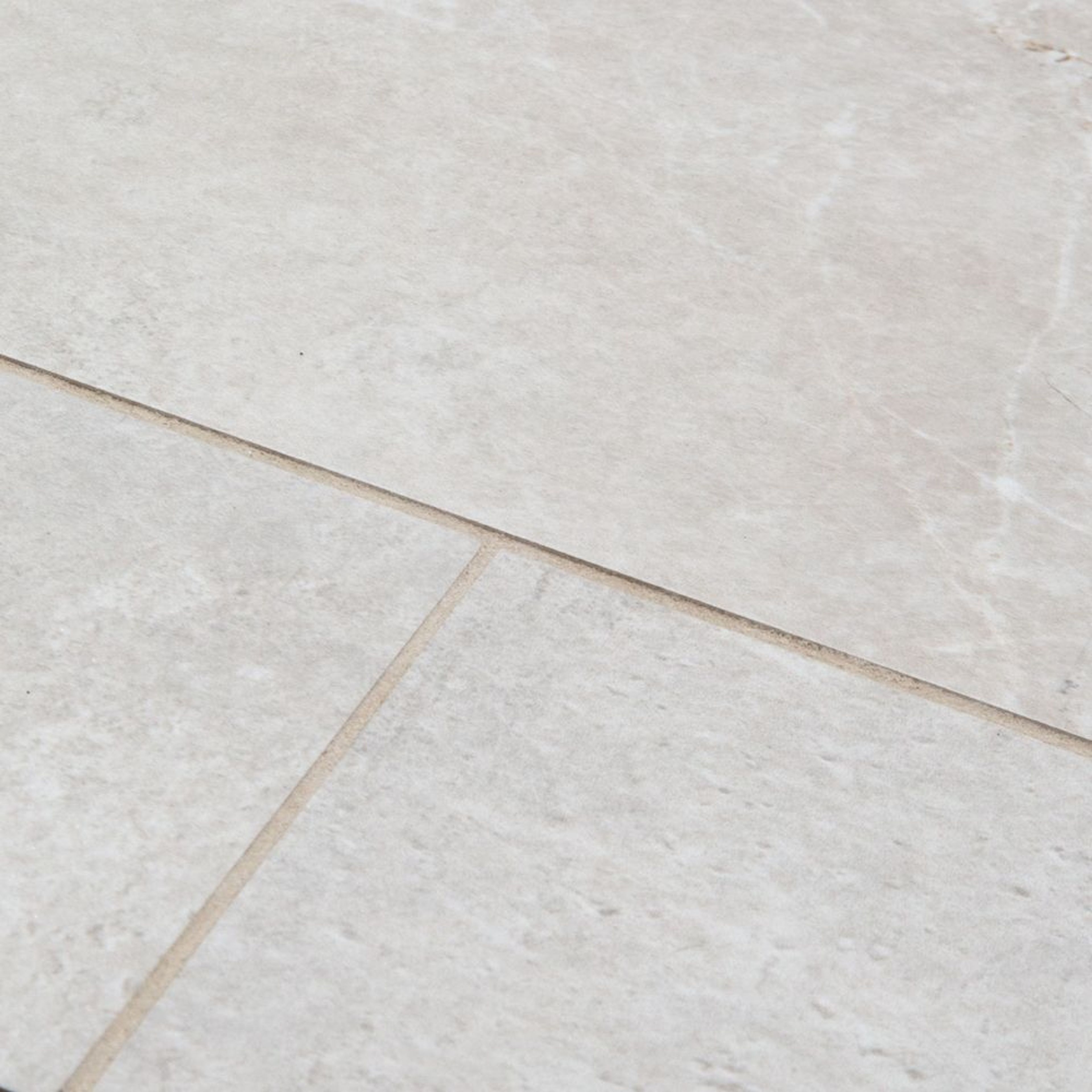 7.75" x 46.875"  undefined Field Tile